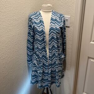 LuLaRoe Women’s Open Front Cardigan Chevron Print Teal Blue & White EUC Sz L